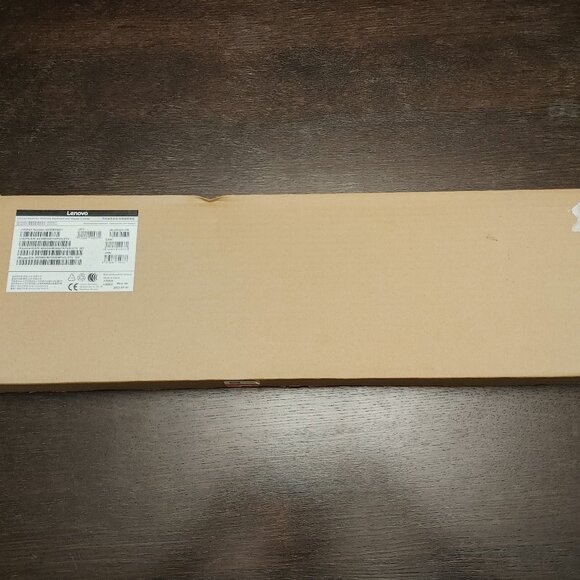 BRAND NEW IN BOX Lenovo Essential Wireless Keyboard and Mouse Combo Black - Picture 1 of 2